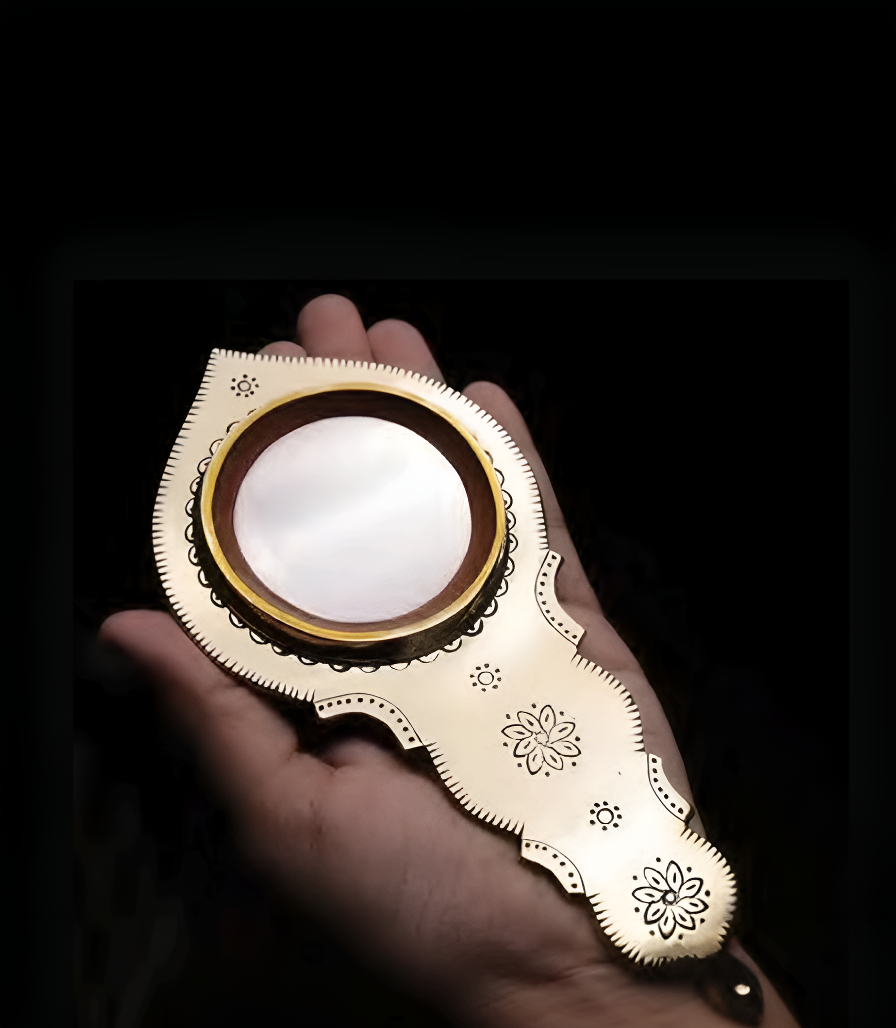 Aranmula Mirror AKVZ24